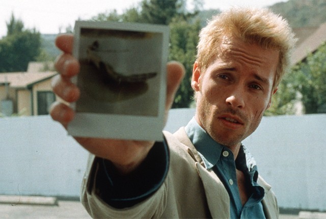 2000: Memento